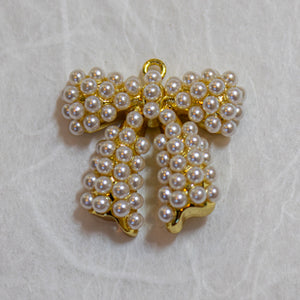 Pearl Ribbon Charm