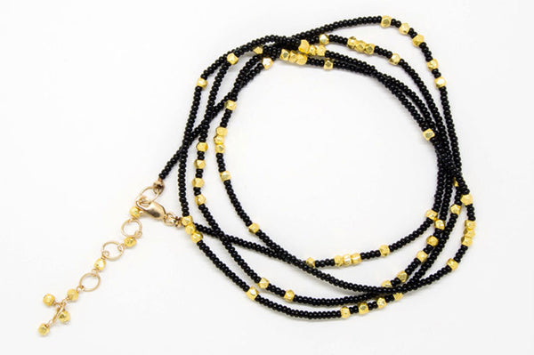 Black and Gold Seed Bead Bracelet - B884 – Susan Rifkin Jewelry Designs